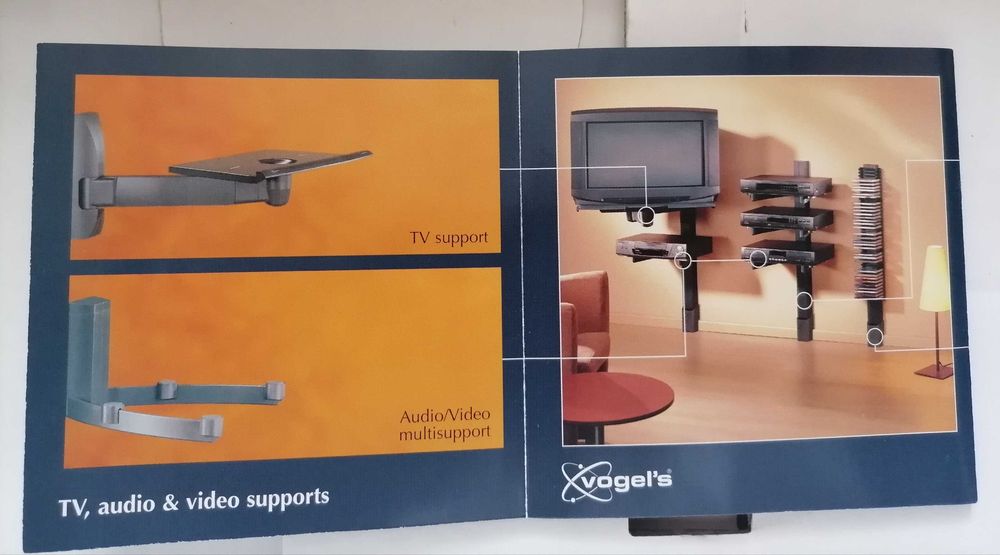 Нова, зручна у використанні підставка для TV/відеотехніки