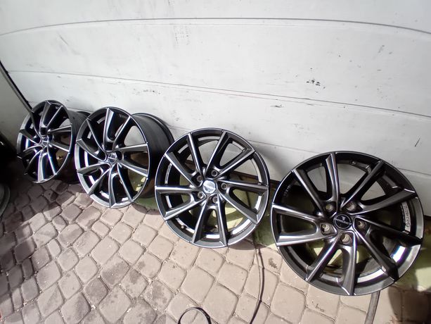 Felgi Alumi iowe 17" Mazda Borbet 5x114,3