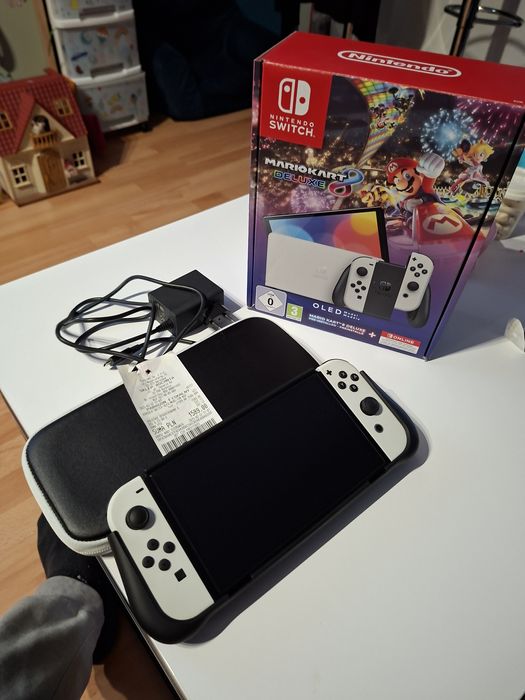 Nintendo switch Oled praktycznie Nowa konsola