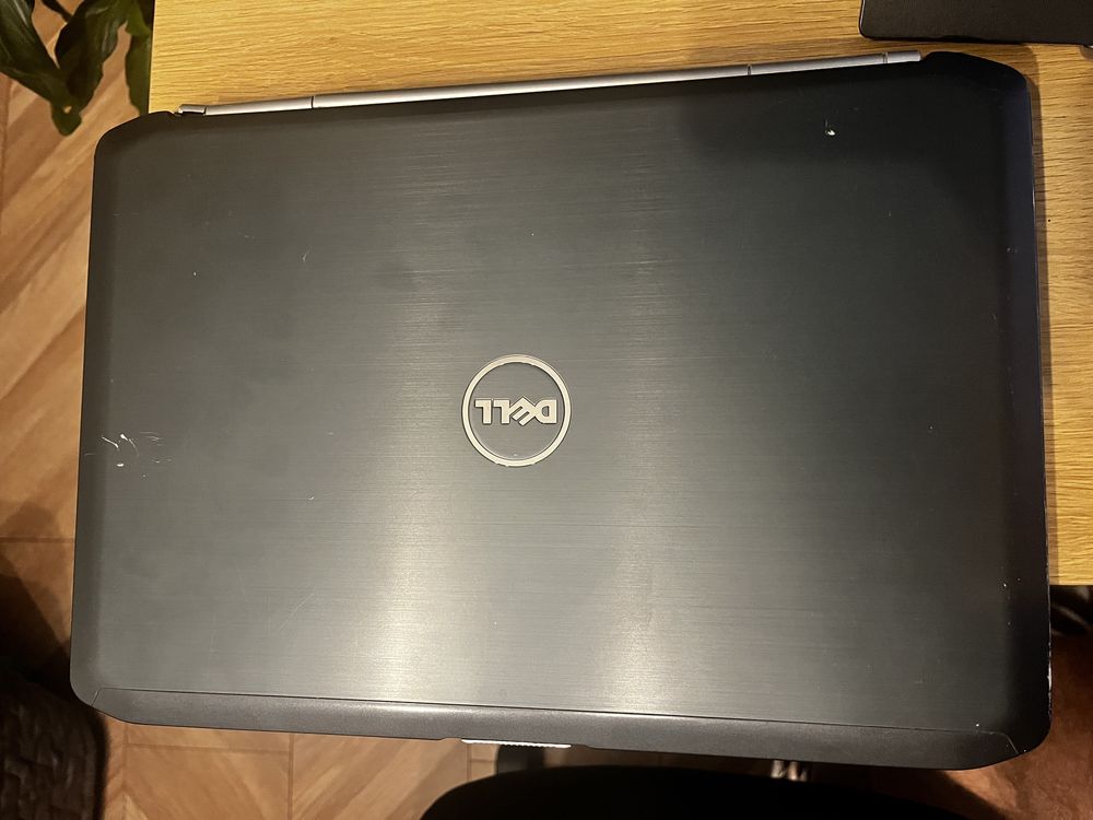 Dell Latitude 15