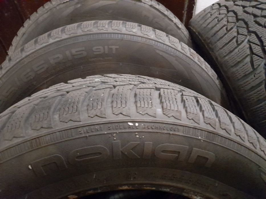 Sprzedam opony zimowe