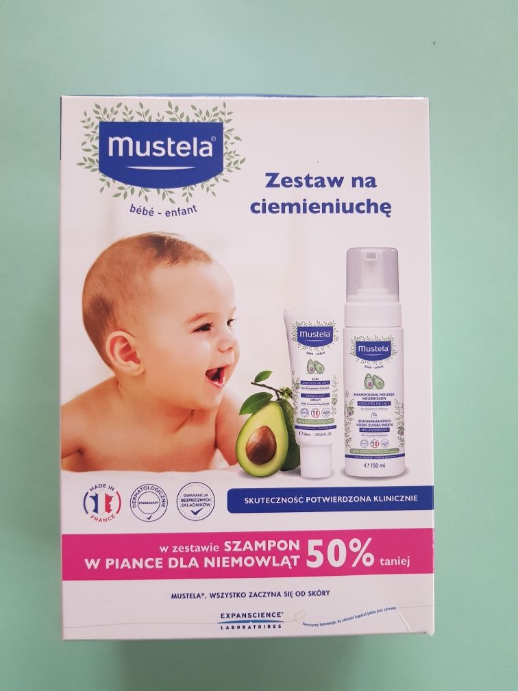 Шампунь Мустела крем від корочок Mustela