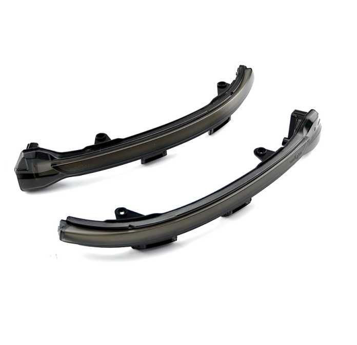 Piscas dinâmicos retrovisor Vw Golf 7 e 7.5 semi fumada e cristal