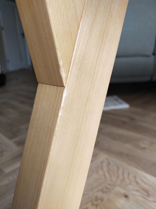 Okrągły stół biały, lakierowany średnica 90cm, rozkladany do 190cm