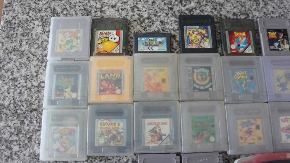 Nintendo Gameboy Advance + 20 Jogos