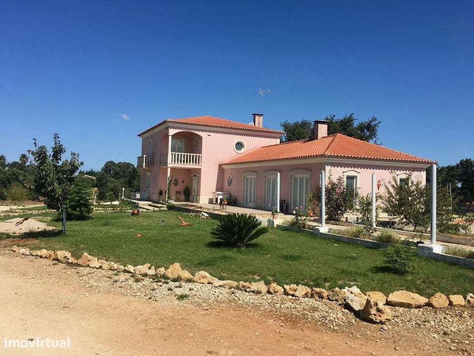 Moradia independente 35 minutos de Lisboa