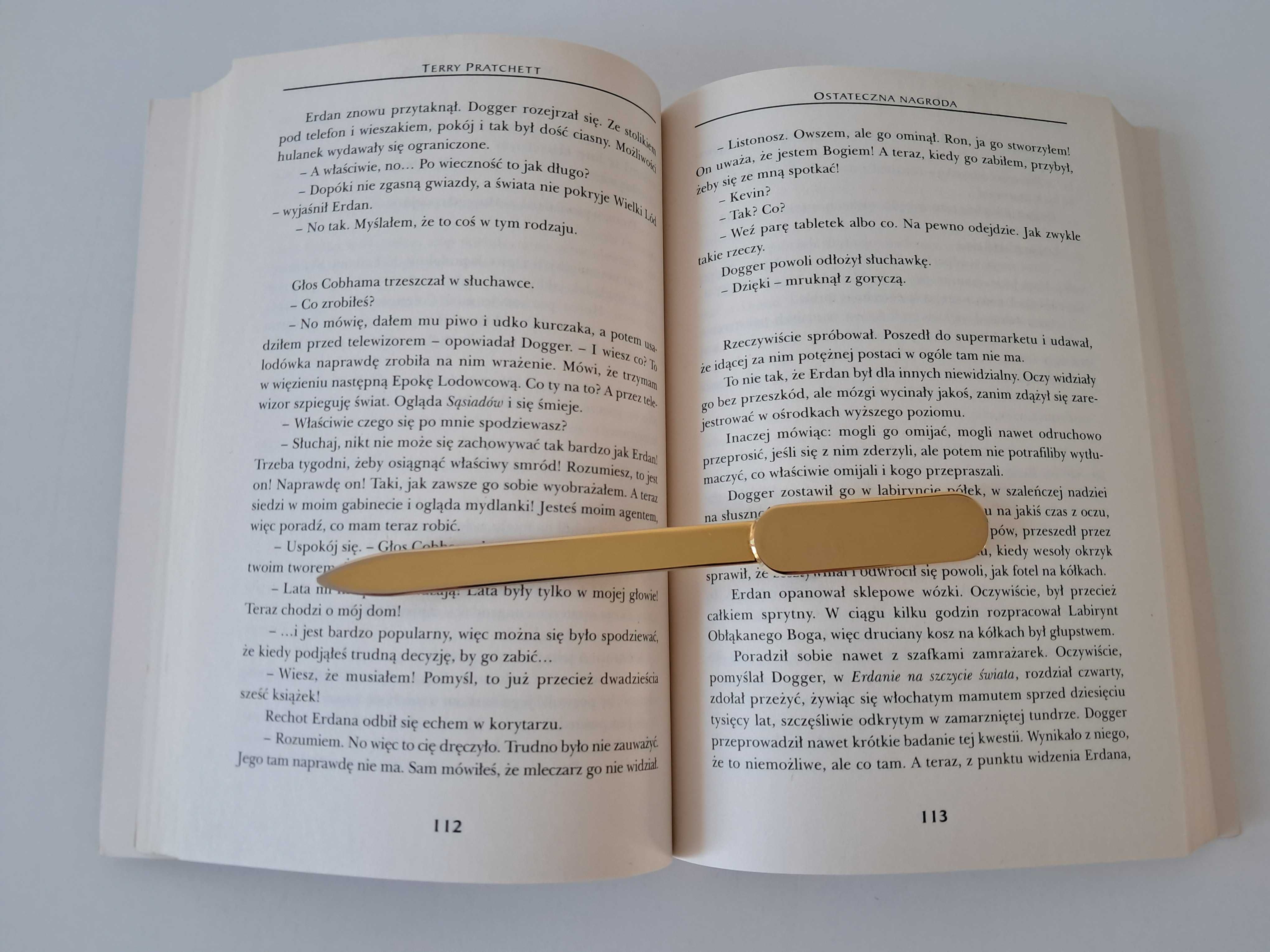Książka „Mgnienie ekranu” T. Pratchett, do sprzedania