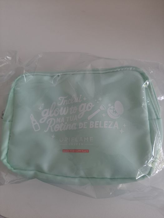 Bolsa de cintura com muita arrumação nova na embalagem oriflame