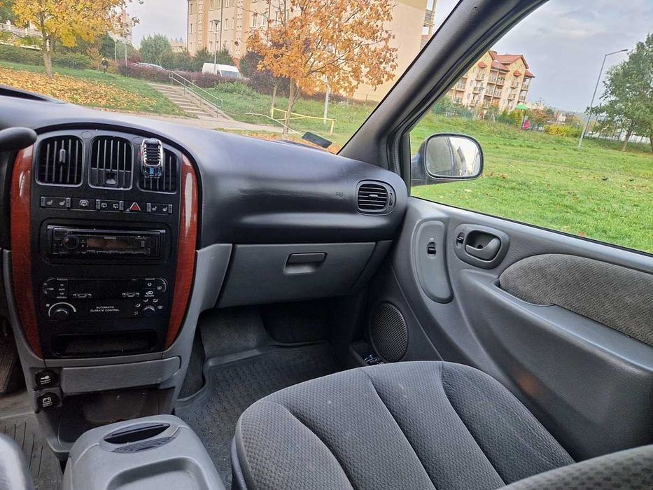 Grand_2.8CRDI_Nowy Rozrząd_Zarejestrowany_Automat_7Foteli