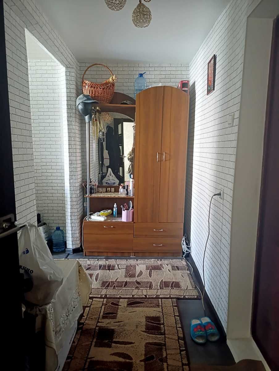 Продам 1 комнатную квартиру в пгт. Малиновка