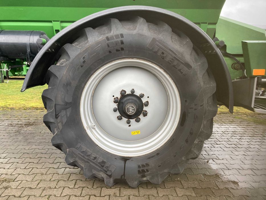 Rozsiewacz Amazone ZG-B 8200 Ultra Hydro