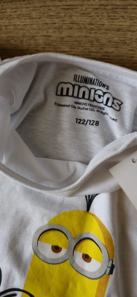 2 pak koszulek minionki 122/128 nowe
