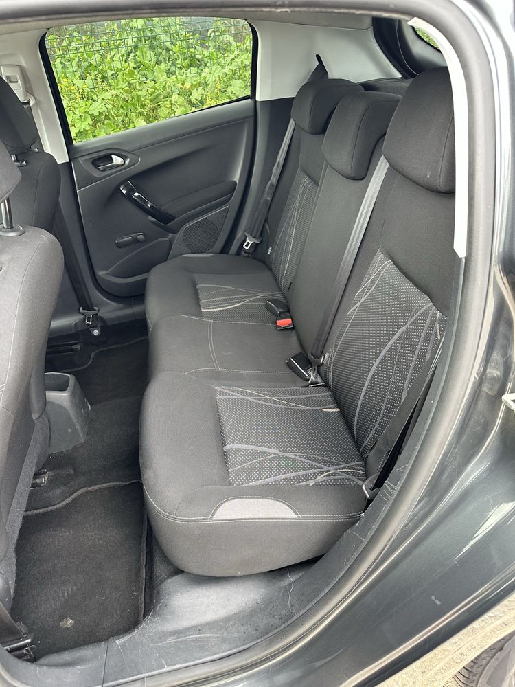 Peugeot 208 1.2 VTi Access