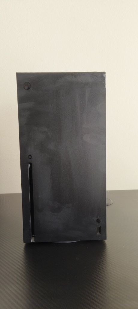 Xbox Series X- 1TB SSD (with Box)