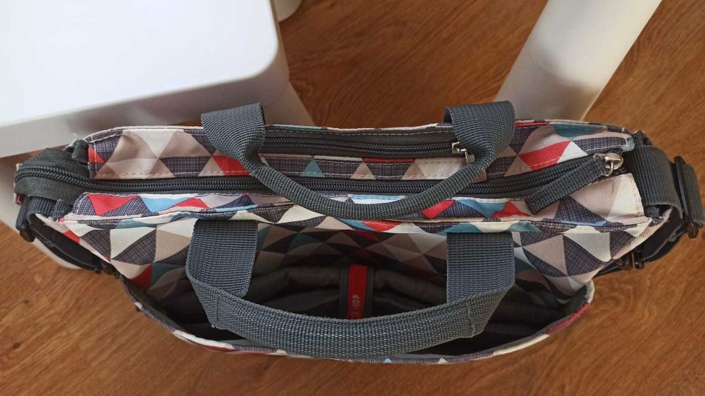 Torba do wózka M-ki "Skip Hop Duo" Signature Triangles zestaw z matą