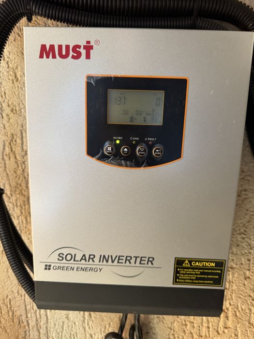 Інвертор продам вживаний в ідеальному стані MUST PV18-1012 VPM