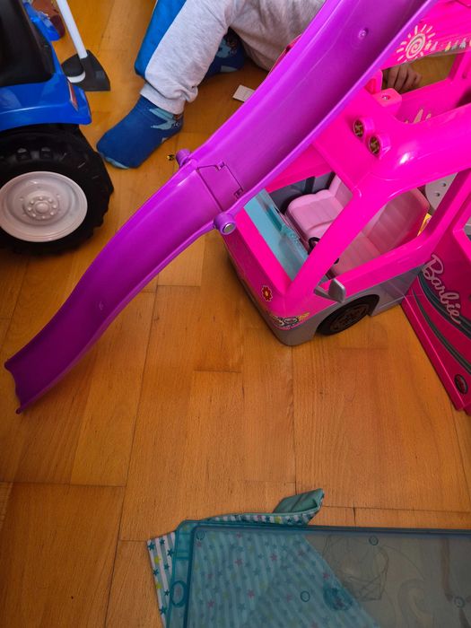 Kamper barbie samochod marzen