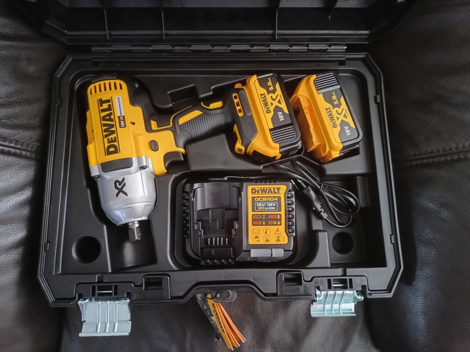 Ударний гайковерт аккумуляторний dewalt DCF899P2 девольт