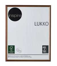 Ramka na zdjęcia Lukko 40 x 50 cm złoty orzech drewniana Inspire