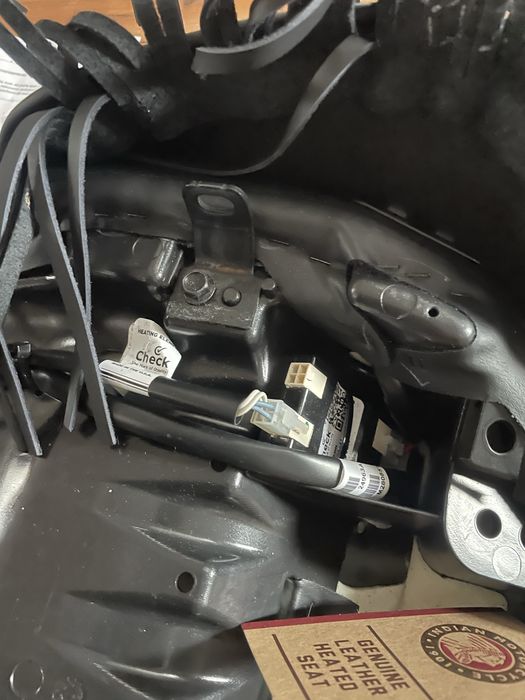 Siedzenie podgrzewane Indian Chief Chieftain Springfield Roadmaster