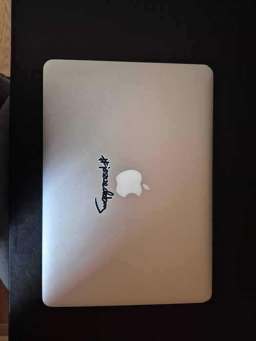 Macbook Air 13" 8gb/128gb Lekki i mobilny.