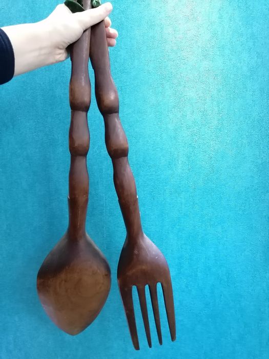 Интерьерные ложка и вилка натур. дерево ручная работа