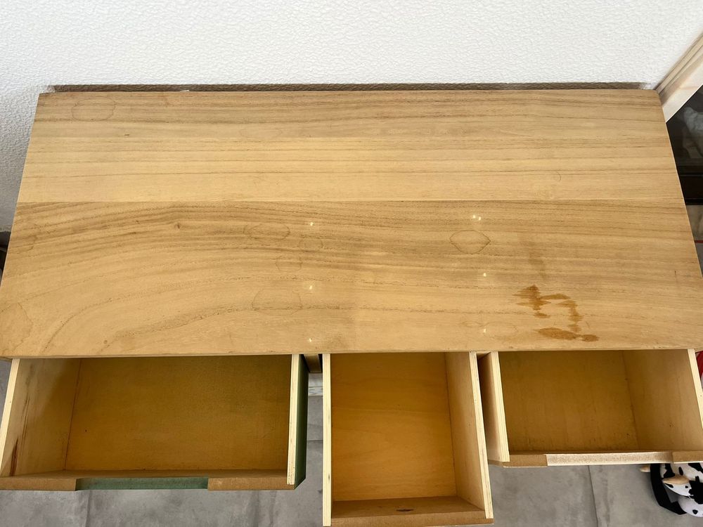 Comoda  de quarto para crianca