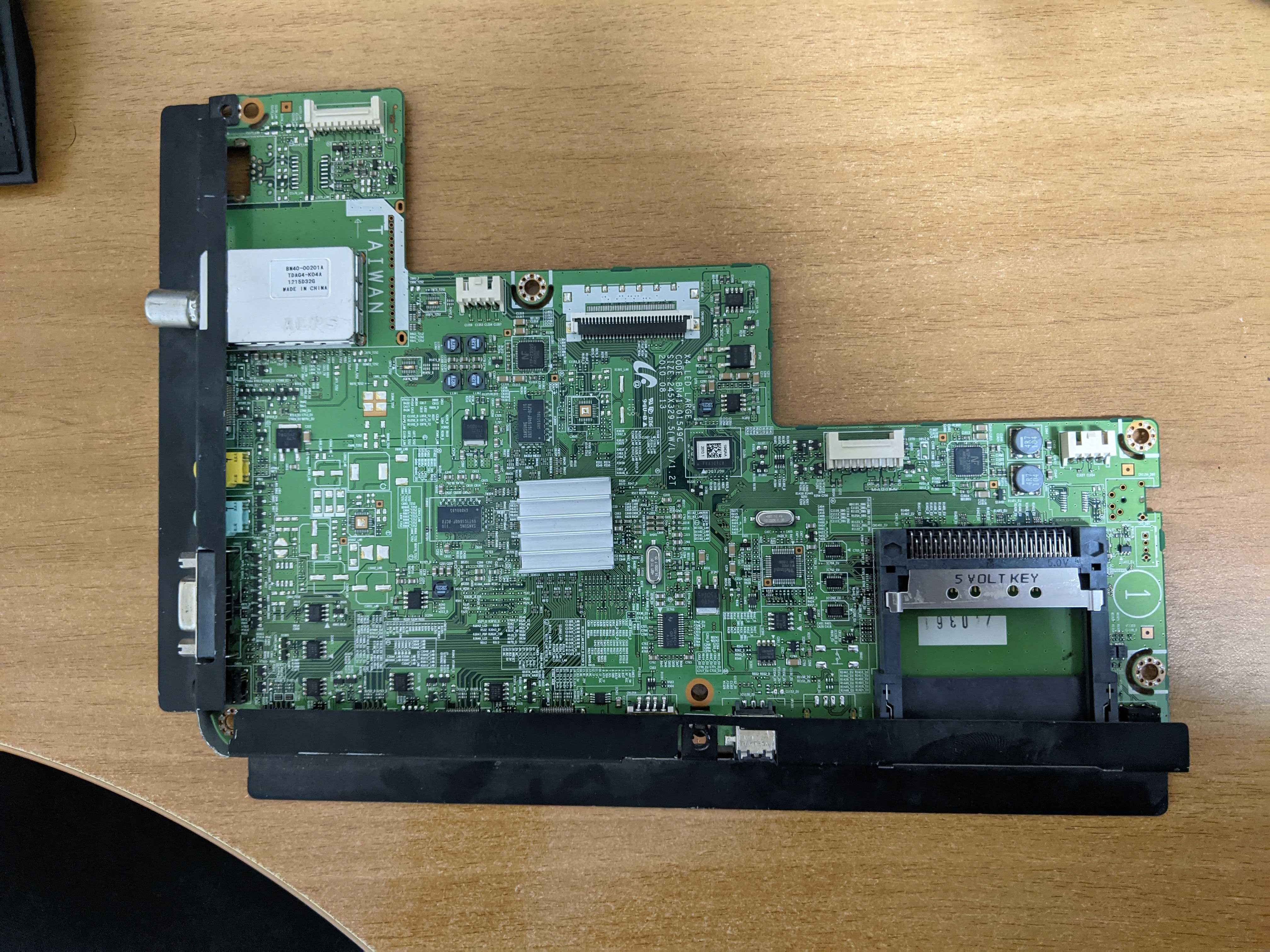 Материнська плата UE32C4000PW BN41-01549C  BN94-04495C