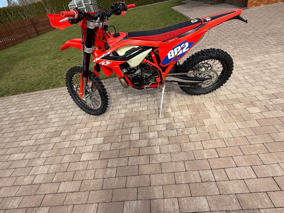 Beta RR300 2T zamiana na szosowo- turystyczny