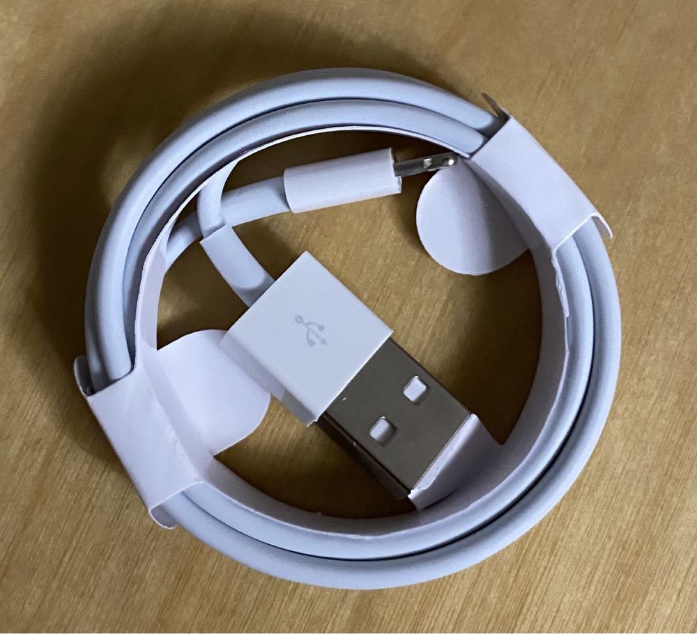 Vendo cabo de carregador para iPhone