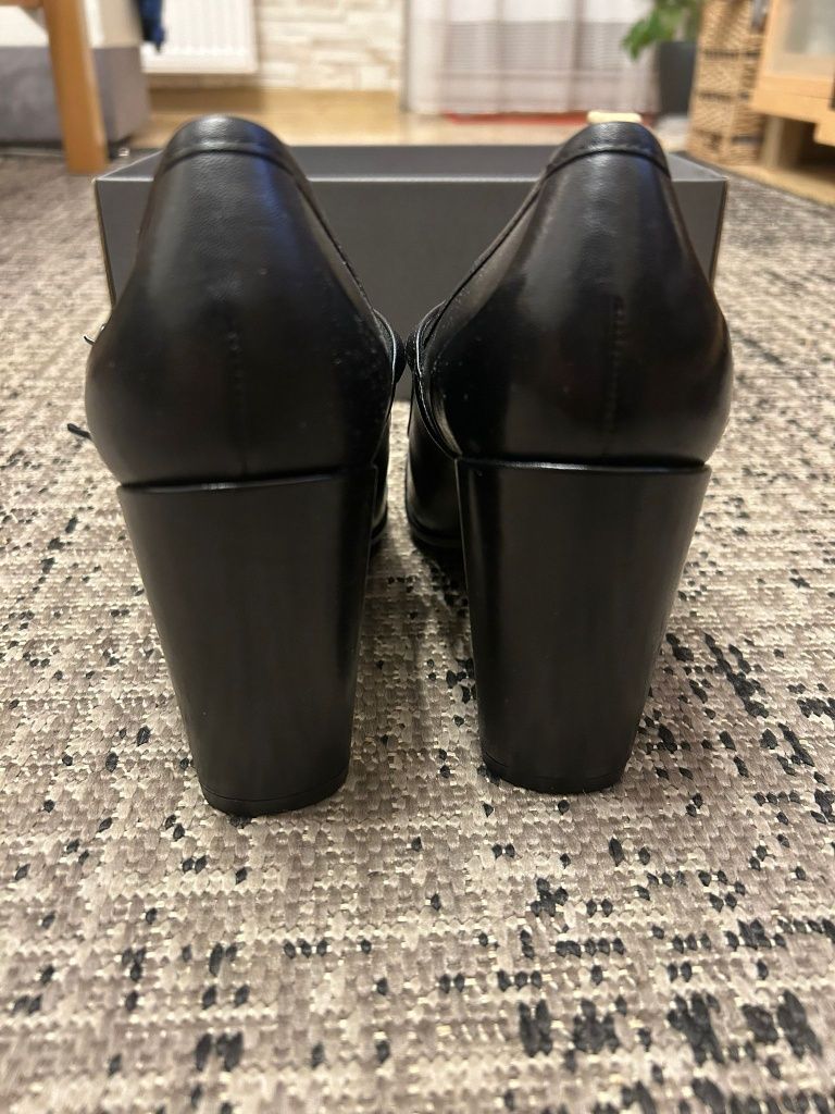 Ecco shape 75 pointy sleek