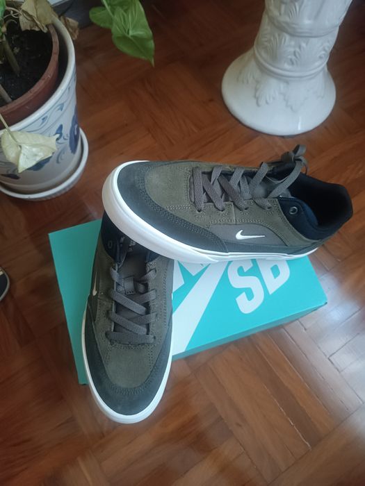 Sapatilhas da Nike, novas, nunca usadas