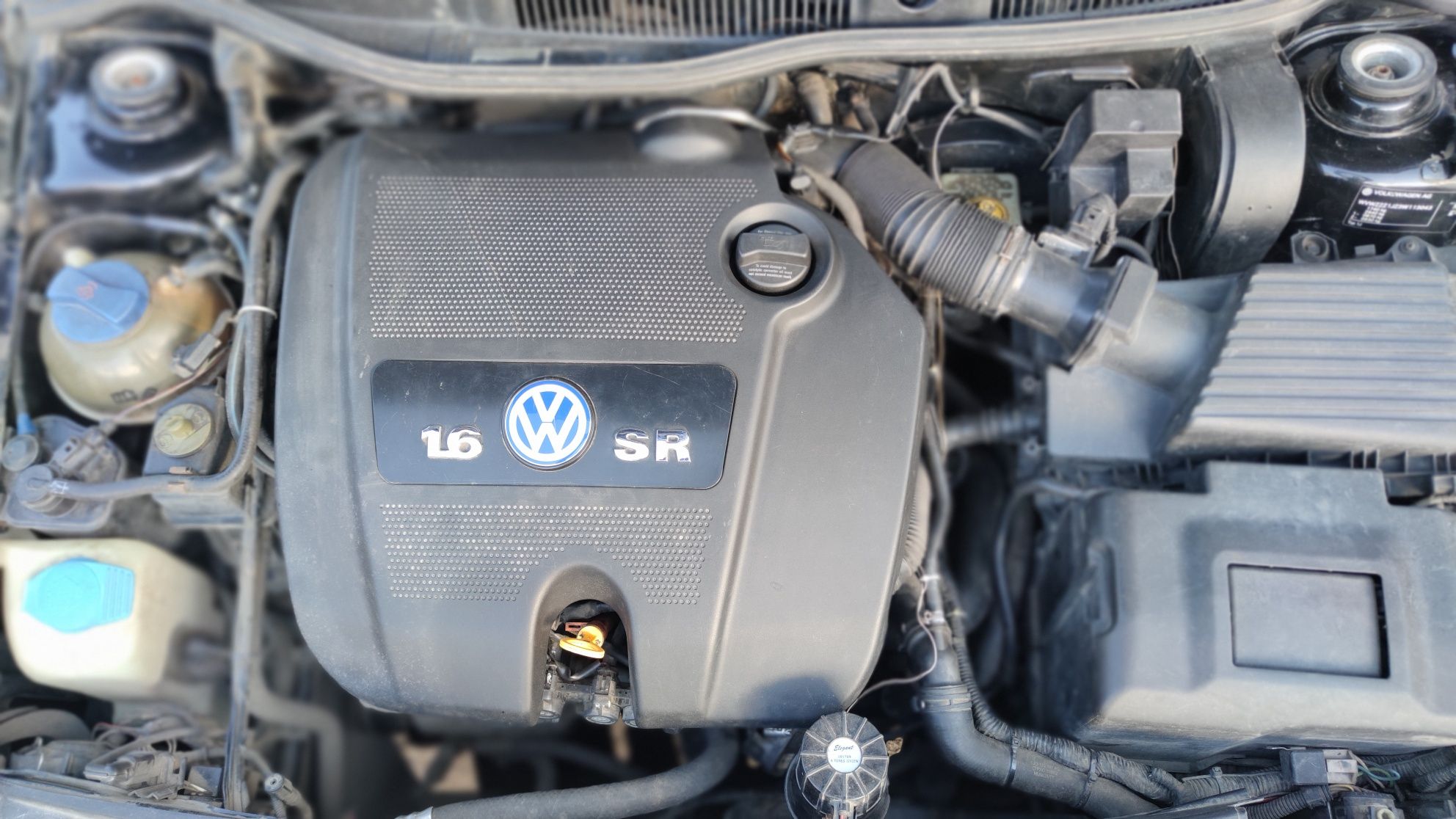 Автомобіль Volkswagen Bora 1,6 л MPI Бензин/ГАЗ