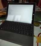 Laptop Microsoft sur face