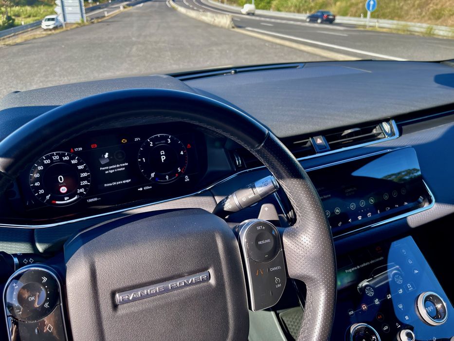 Land Rover Evoque P150D AWD R-Dynamic S