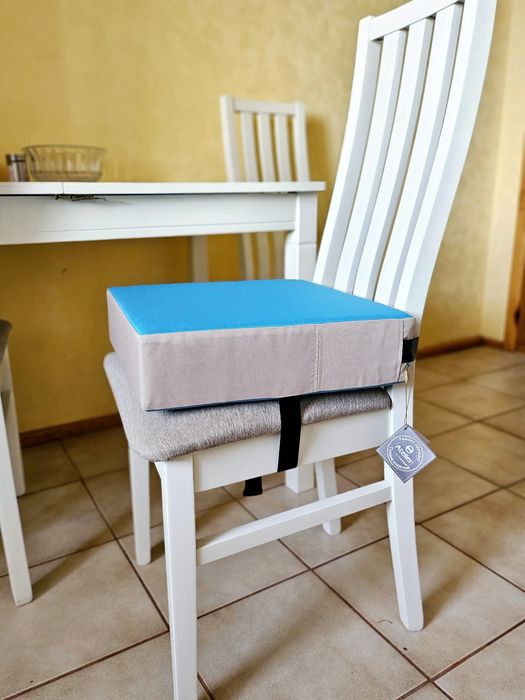 Детский бустер 38×38×10