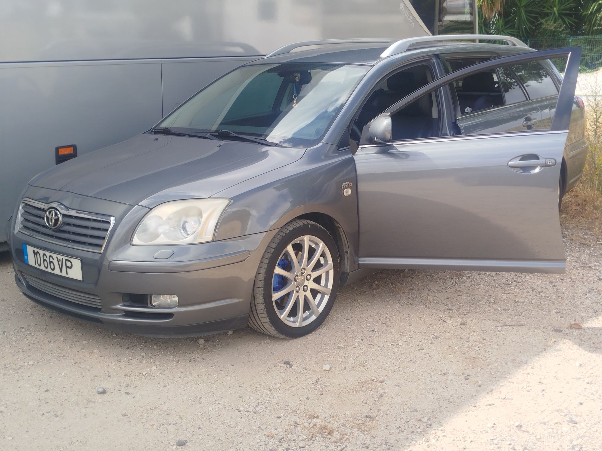 Toyota Avensis  2.0 d4d