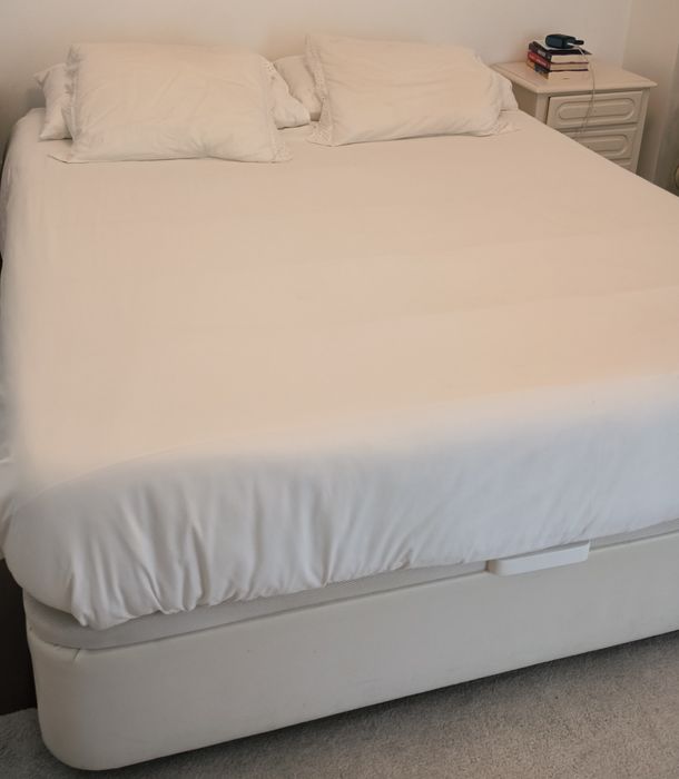 Cama de Casal com arrumação 160x200 - bom estado