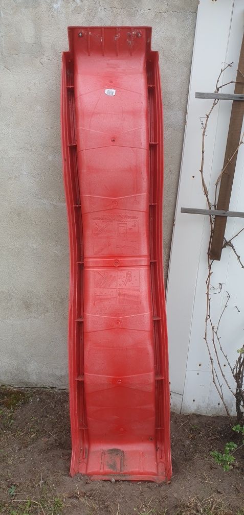 Ślizgawka ogrodowa, ślizg, zjeżdżalnia