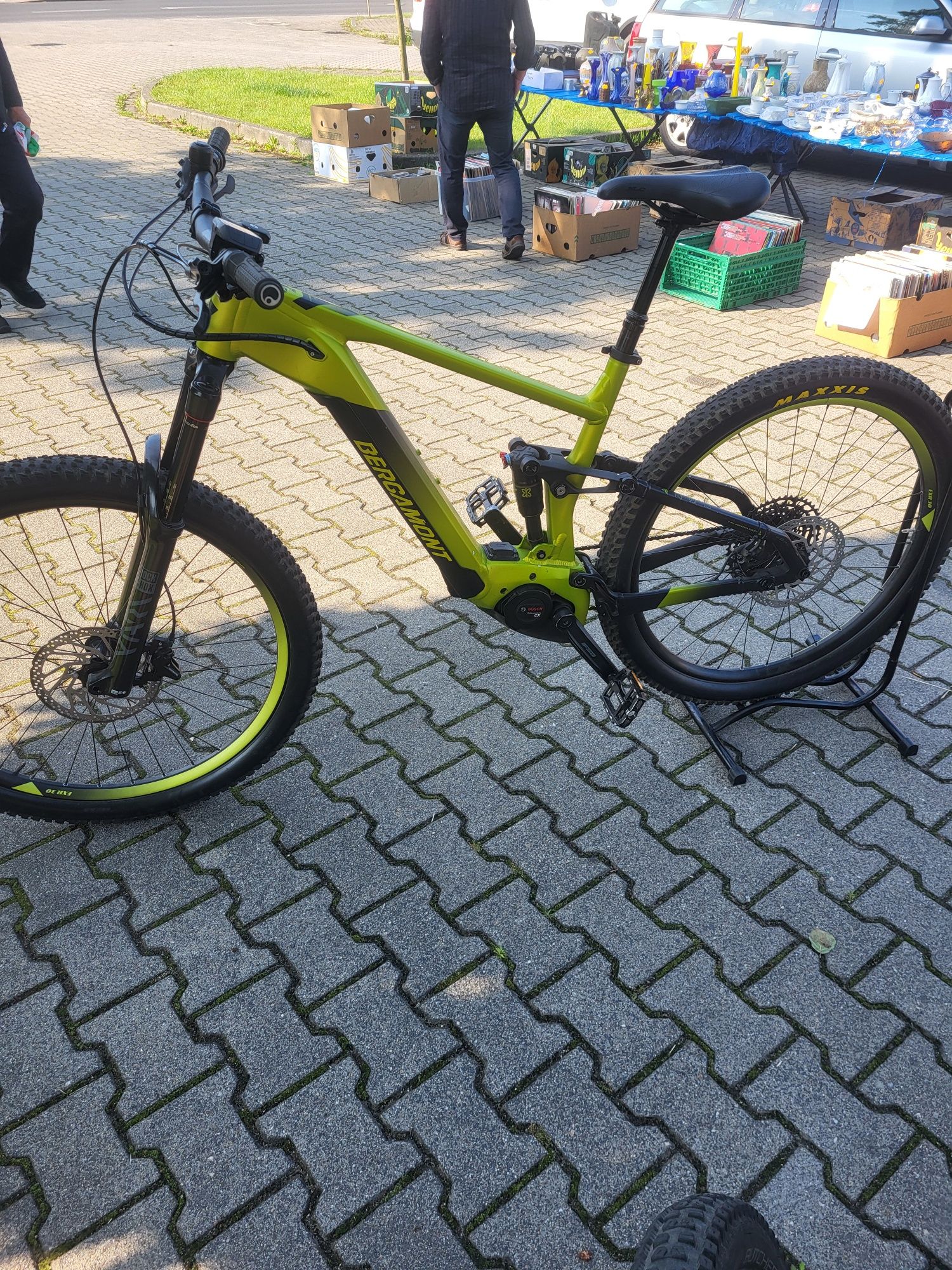 Rower BERGAMONT e-contrail 2022 rok
