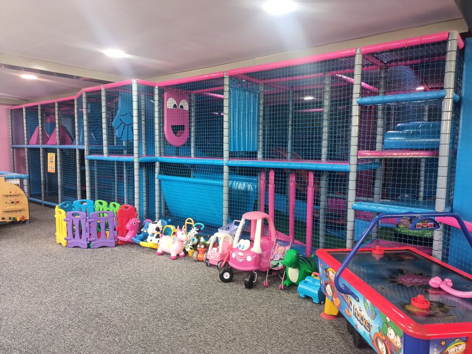 Na sprzedaż Fantastyczna, dobrze prosperująca Sala Zabaw dla Dzieci