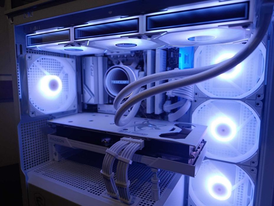 PC GAMING RX 6700xt | Ryzen 7 7700 | 32GB RAM DDR5 | 1Tb SSD NVME