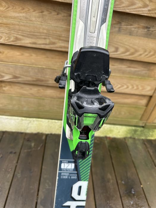 Narty Volkl Code UVO 171