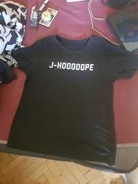 Zestaw kpop J-Hope koszulka, maseczka, pocztówki i naklejka