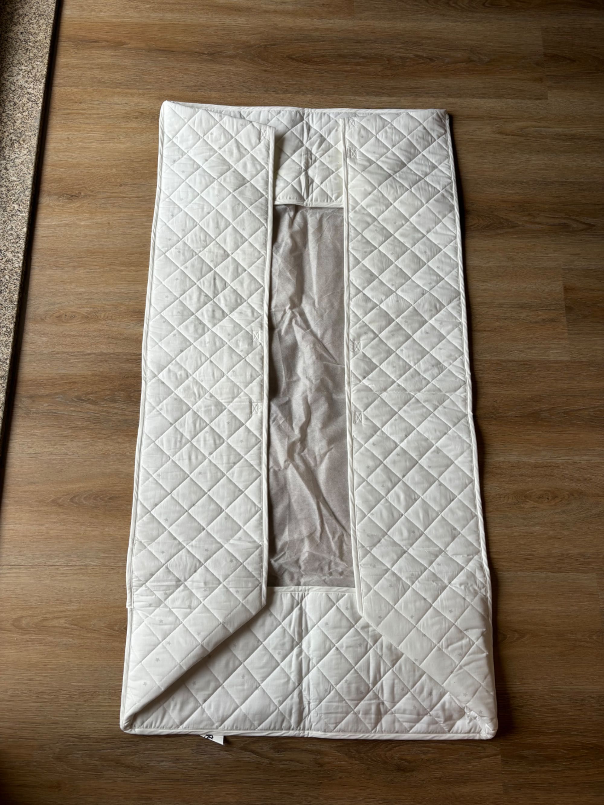 Proteção de cama de bebê