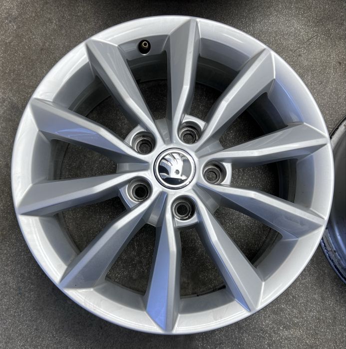 Диски R16 5 112 et46 J6.5 Оригінал Skoda Octavia a7 a5 шкода
