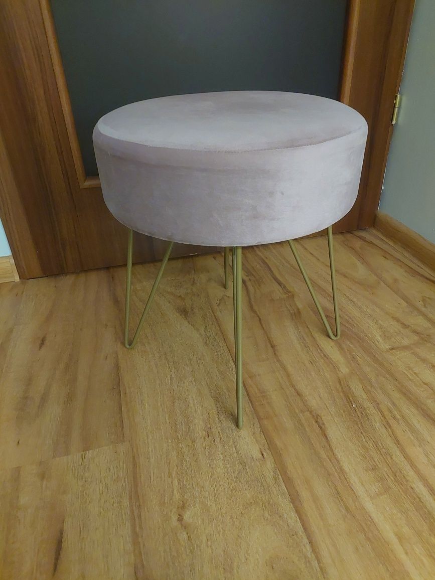Taboret do toaletki