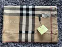 Kaszmirowa chusta Burberry 180x70 cm w kratę