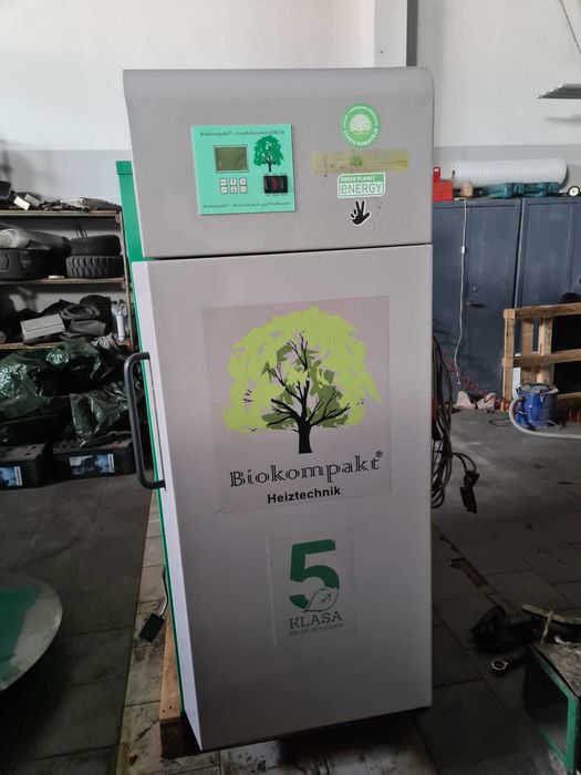 TANIE GRZANIE  12/45 kw Zrębkę Trociny Wióra  Pellet  i inne Biomasy