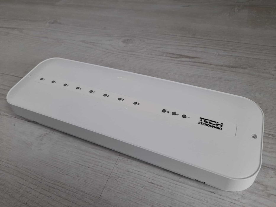 Listwa montażowa TECH L-5S (slim) obsługi zaworów termostatycznych